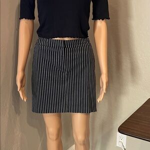 Izod performance Black Striped Women's Skort 6